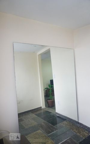 Casa à venda com 300m², 2 quartos e 2 vagasQuarto