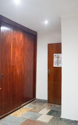 Casa à venda com 300m², 2 quartos e 2 vagasQuarto