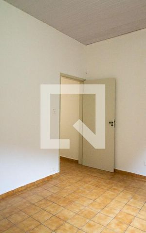 Casa para alugar com 85m², 2 quartos e sem vaga Casa para alugar com 85m², 2 quartos e sem vagaQuarto 1