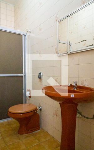 Casa para alugar com 85m², 2 quartos e sem vaga Casa para alugar com 85m², 2 quartos e sem vagaBanheiro
