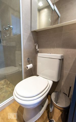 Apartamento à venda com 178m², 2 quartos e 2 vagasBanheiro Suite 1