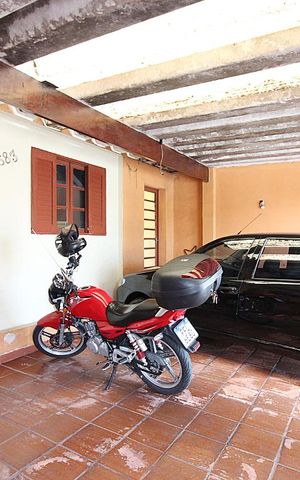 Casa à venda com 210m², 2 quartos e 2 vagasGaragem