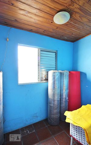 Casa à venda com 210m², 2 quartos e 2 vagasDeposito Edícula 
