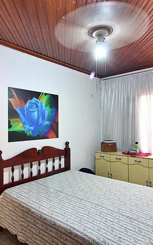 Casa à venda com 210m², 2 quartos e 2 vagasQuarto 2 