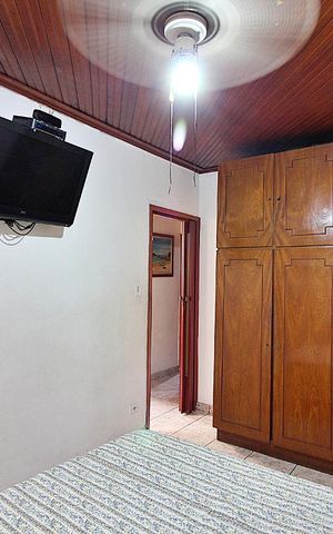 Casa à venda com 210m², 2 quartos e 2 vagasQuarto 2 