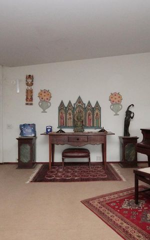 Casa à venda com 600m², 4 quartos e 8 vagasSala 2