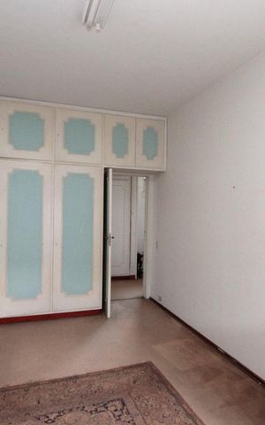 Casa à venda com 600m², 4 quartos e 8 vagasQuarto 2