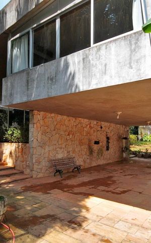 Casa à venda com 600m², 4 quartos e 8 vagasÁrea Externa