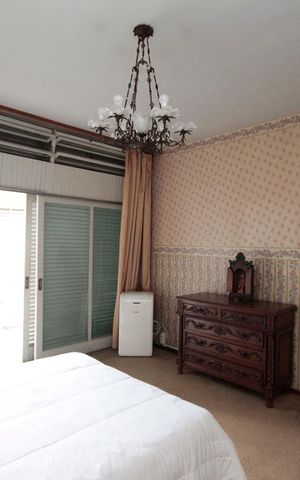 Casa à venda com 600m², 4 quartos e 8 vagasSuíte