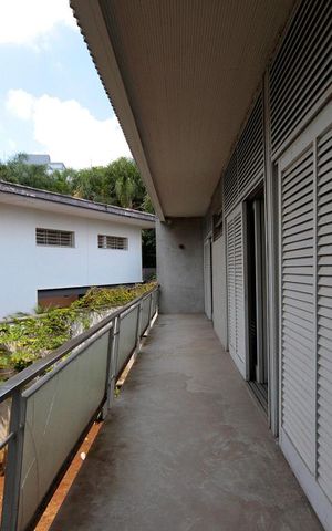 Casa à venda com 600m², 4 quartos e 8 vagasVaranda