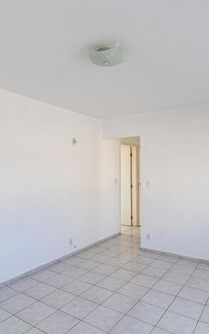 Apartamento à venda com 58m², 2 quartos e 1 vagaSala