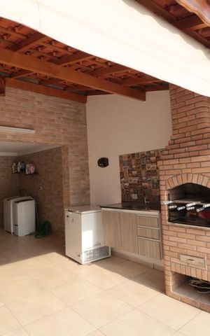 Casa à venda com 130m², 2 quartos e 1 vagaChurrasqueira