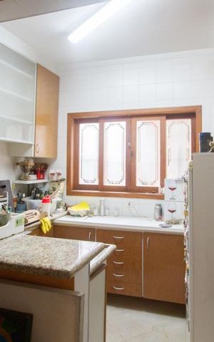 Casa à venda com 270m², 2 quartos e 2 vagasCozinha Casa 2