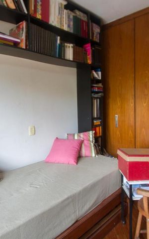 Casa à venda com 270m², 2 quartos e 2 vagasQuarto