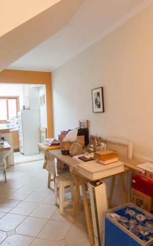Casa à venda com 270m², 2 quartos e 2 vagasSala Casa 2