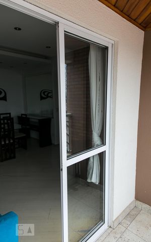 Apartamento para alugar com 72m², 3 quartos e 2 vagas Apartamento para alugar com 72m², 3 quartos e 2 vagasSala - Varanda