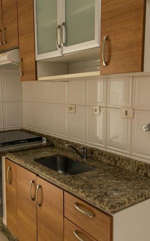 Apartamento para alugar com 72m², 3 quartos e 2 vagas Apartamento para alugar com 72m², 3 quartos e 2 vagasCozinha
