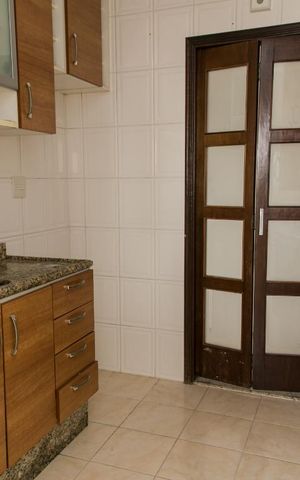 Apartamento para alugar com 72m², 3 quartos e 2 vagas Apartamento para alugar com 72m², 3 quartos e 2 vagasCozinha