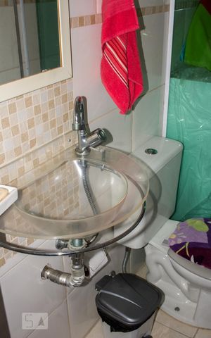 Apartamento à venda com 89m², 3 quartos e 1 vaga Apartamento à venda com 89m², 3 quartos e 1 vagaBanheiro de Serviço