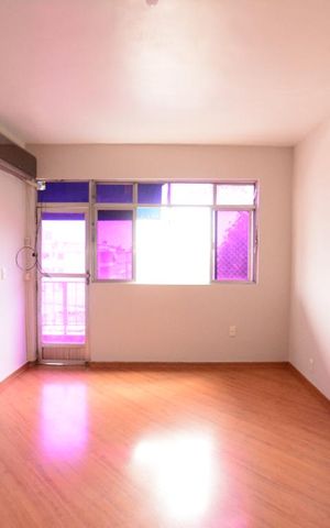 Apartamento para alugar com 96m², 2 quartos e 1 vagaSala