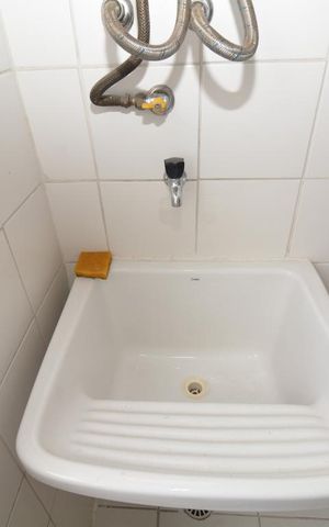 Apartamento para alugar com 62m², 2 quartos e 2 vagasCozinha e Área de Serviço