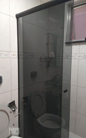 Apartamento para alugar com 55m², 2 quartos e sem vaga Apartamento para alugar com 55m², 2 quartos e sem vagaBanheiro