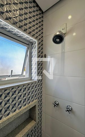 Casa à venda com 130m², 3 quartos e 2 vagas Casa à venda com 130m², 3 quartos e 2 vagasBanheiro Suíte 2
