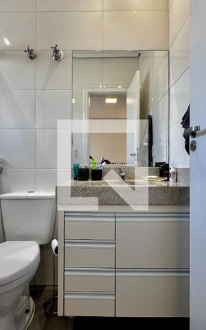 Casa à venda com 130m², 3 quartos e 2 vagas Casa à venda com 130m², 3 quartos e 2 vagasBanheiro Suíte 2