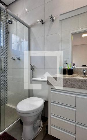 Casa à venda com 130m², 3 quartos e 2 vagas Casa à venda com 130m², 3 quartos e 2 vagasBanheiro Suíte 2