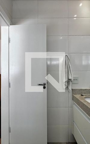 Casa à venda com 130m², 3 quartos e 2 vagas Casa à venda com 130m², 3 quartos e 2 vagasBanheiro Suíte 1
