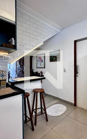 Casa à venda com 130m², 3 quartos e 2 vagas Casa à venda com 130m², 3 quartos e 2 vagasCozinha