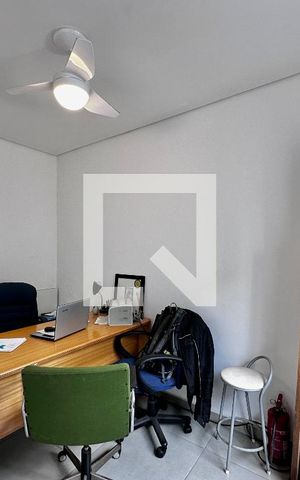 Casa à venda com 130m², 3 quartos e 2 vagas Casa à venda com 130m², 3 quartos e 2 vagasQuarto Serviço