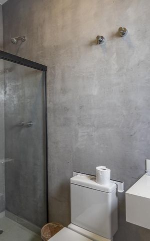 Casa à venda com 230m², 3 quartos e 1 vagaBanheiro Suíte 3