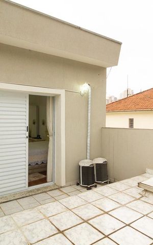 Casa à venda com 250m², 2 quartos e 3 vagasVaranda 