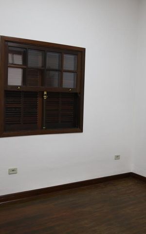 Casa para alugar com 100m², 2 quartos e 3 vagasSuite