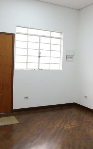Casa para alugar com 100m², 2 quartos e 3 vagasSala