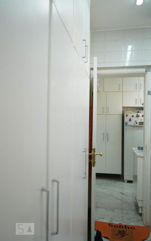 Apartamento à venda com 450m², 3 quartos e 3 vagas Apartamento à venda com 450m², 3 quartos e 3 vagasCozinha