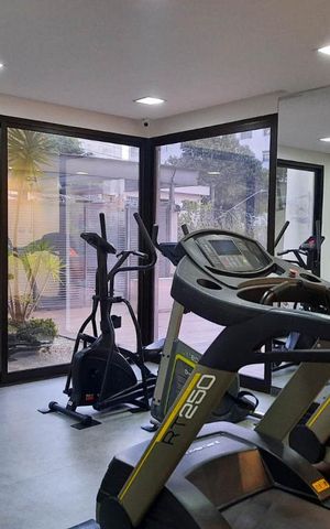 Apartamento à venda com 450m², 3 quartos e 3 vagas Apartamento à venda com 450m², 3 quartos e 3 vagasÁrea comum