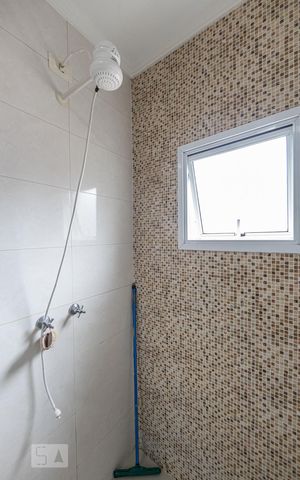 Casa à venda com 90m², 2 quartos e 3 vagas