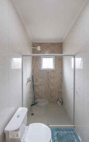 Casa à venda com 90m², 2 quartos e 3 vagas Casa à venda com 90m², 2 quartos e 3 vagasBanheiro Suite 1