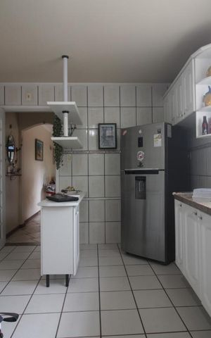 Casa à venda com 130m², 3 quartos e 3 vagasCozinha