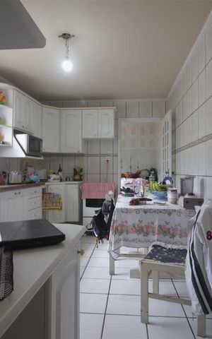 Casa à venda com 130m², 3 quartos e 3 vagasCozinha