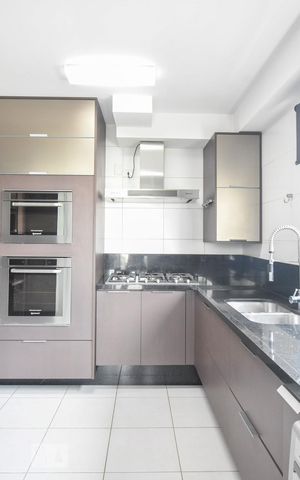 Apartamento à venda com 230m², 3 quartos e 3 vagasCozinha