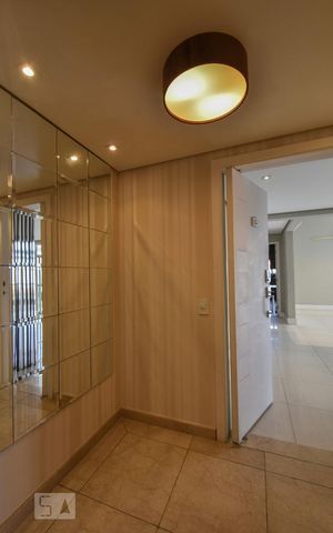Apartamento à venda com 230m², 3 quartos e 3 vagasHall