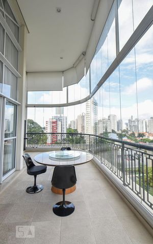 Apartamento à venda com 230m², 3 quartos e 3 vagasVaranda Gourmet 