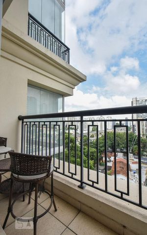 Apartamento à venda com 230m², 3 quartos e 3 vagasVaranda Suíte 01