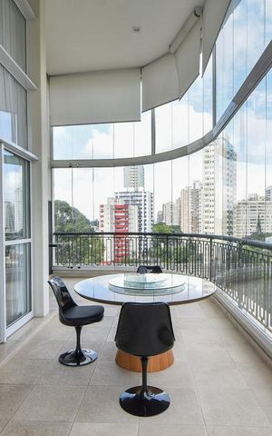 Apartamento à venda com 230m², 3 quartos e 3 vagasVaranda Gourmet 