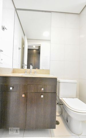 Apartamento à venda com 230m², 3 quartos e 3 vagasBanheiro Suíte 02