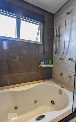 Apartamento à venda com 230m², 3 quartos e 3 vagasBanheiro  Suíte 01