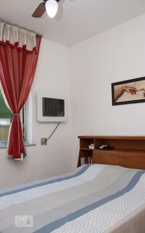 Apartamento à venda com 200m², 3 quartos e 1 vagaQuarto 02